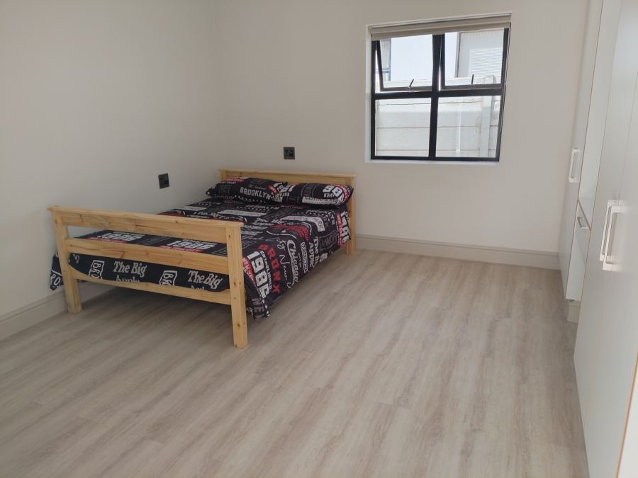 5 Bedroom Property for Sale in Tafelzicht Western Cape